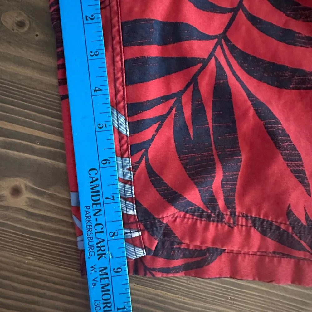 Nautica Men’s XXL Swim Trunks Red Blue Palm Leaf Print Mesh Lined